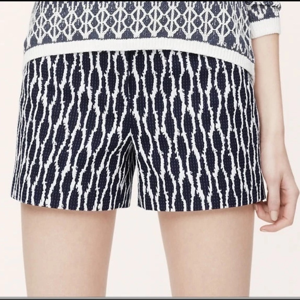 Ann Taylor LOFT Ikat Jacquard Riviera Shorts Size 14